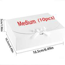 10个白色带盖礼盒,尺寸10.6 x 7.8 x 3.1英寸,附赠白色丝带,适用于伴娘邀请礼盒、婚礼礼物、生日礼物、派对回礼、装饰品、情人节礼物、新娘礼盒等。 - 純白色 - 查看 9