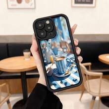 Funda para teléfono con borde negro diseño de taza de café sobre mesa a rayas azul y blanco ideal para cafeterías y espacios relajados Aplicable a los teléfonos de la serie Apple y Galaxy - Negro - Ver 1