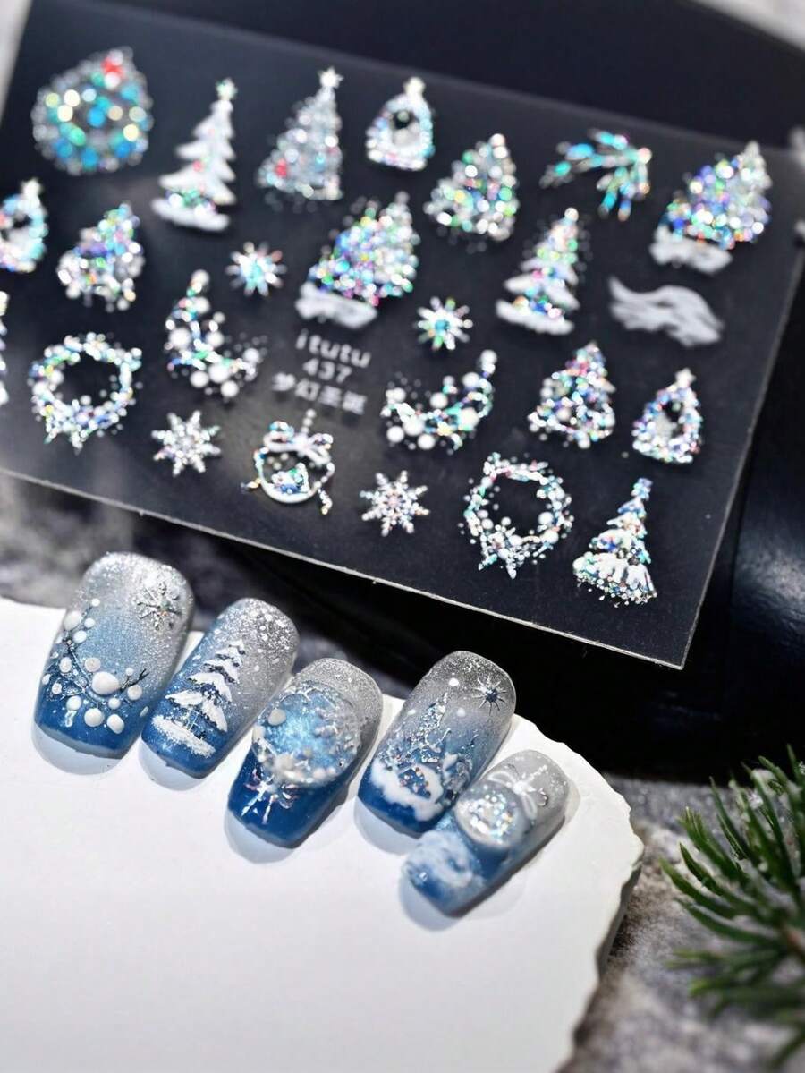 一套圣诞美甲贴纸，3D立体闪光圣诞树，圣诞雪花美甲贴花
