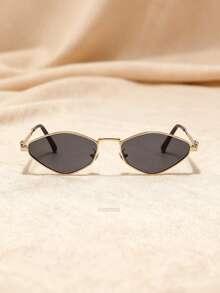 新款复古时尚菱形金属眼镜，经典百搭沙滩遮阳眼镜，同款女士时尚眼镜 - 彩色 - 查看 9