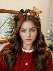 女士圣诞毛绒熊蝴蝶结发箍，新款绿色/红色泰迪熊毛绒发饰，饰有可爱蝴蝶，是节日场合的完美之选——时尚拍照道具、派对发箍，轻盈优雅的设计，是送给女士的理想节日礼物 - 彩色 - 查看 7