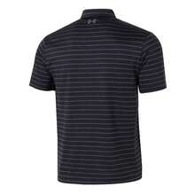 Under Armour Polo de manga corta con rayas de la gira de playoffs para hombres, negro, entrenamiento deportivo casual 1351130-001