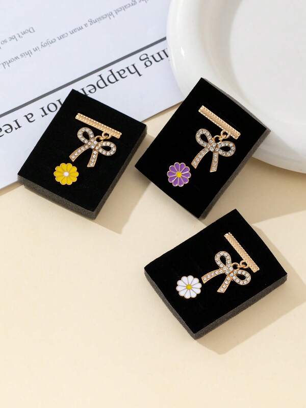 2pcs Purple Yellow And White Bowknot Diamond Ribbon With Daisy Jewelry Apple Nail And Ring Loop Jewelry With I Watch Band 40mm 41mm 42mm 38mm 44mm 45mm 46mm 49mm, Soft Silicone Sport Bands With Decorative Compatible With Smart I Watch Charms For Series 10 9 8 7 6 5 4 3 2 1 SE For Women