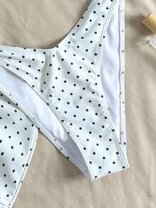 3 件波点比基尼套装，宽肩带设计，带钢圈，提供舒适支撑，时尚海滩风格，非常适合夏季海滩和泳池派对