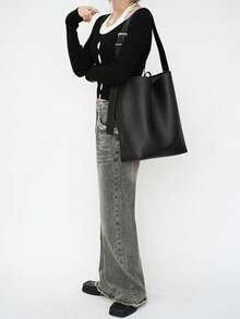 Large Capacity Black Bucket Bag, Retro Korean Minimalist Style, Fashionable French Adjustable Shoulder Strap Crossbody Bag, Casual Commuter Shoulder Bag Suitable For Women, Students, Office Workers, Daily Commute, Shopping, School, Travel - Black - View 3