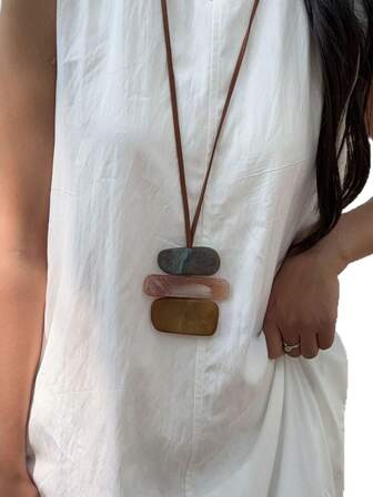 1件波西米亚风长款吊坠项链，复古几何毛衣链配饰，尽显高端气质