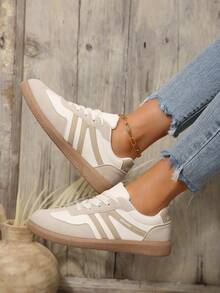 卡其色平底休闲运动鞋 系带运动鞋 拼接设计 柔软皮革 返校学院风一脚蹬休闲鞋 舒适休闲时尚跑步运动鞋 - 卡其色 - 查看 3