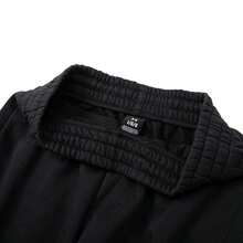 Under Armour Men's Essential Flc Cargo Pant, Black Knit Fleece Training Sweatpants 1380376-001 - Black - View 3