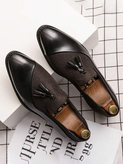 加大码 38-48 黑色流苏乐福鞋，秋季男士正装鞋，奢华商务正装牛津鞋，夏季尖头男士皮鞋，婚礼派对时尚牛津鞋，绅士工作鞋，新款时尚派对布洛克德比休闲舒适鞋，优雅一脚蹬鞋，高品质绅士休闲运动鞋，通勤品牌鞋