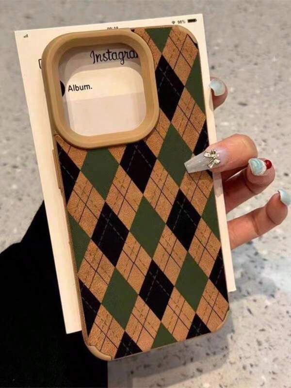 1pc Yellow Rhombus Plaid Pattern Phone Case Compatible With IPhone11, 11Pro, 11ProMax, 12, 12Pro, 12ProMax, 13, 13Pro, 13ProMax, 14, 14Pro, 14Plus, 14ProMax, 15, 15Pro, 15Plus, 16, 16Pro, 16ProMax, 16Plus, 17, 17Pro, 17Air, 17ProMax