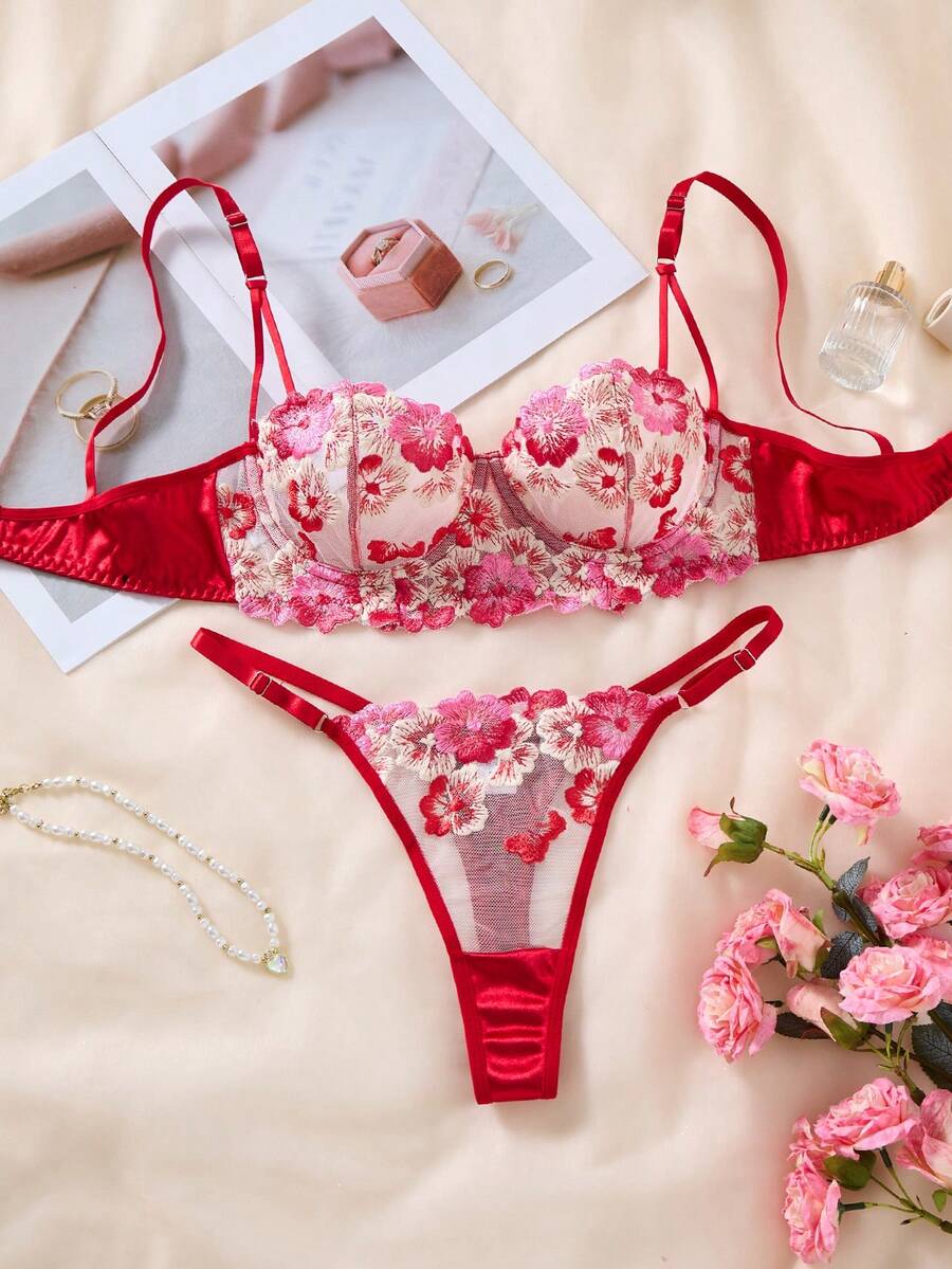 2PCS Women's Red Embroidered Flower Sexy Intimate Underwear Set, Flirty Cute Ultra-Short Bra And Thong Lingerie Set, Christmas Halloween Gift