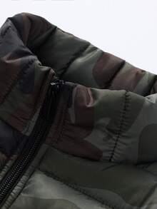 1件男士加厚抓绒内衬户外立领无袖背心外套，适合日常聚会、户外徒步、运动和跑步。