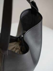 Large Capacity Black Bucket Bag, Retro Korean Minimalist Style, Fashionable French Adjustable Shoulder Strap Crossbody Bag, Casual Commuter Shoulder Bag Suitable For Women, Students, Office Workers, Daily Commute, Shopping, School, Travel - Black - View 7