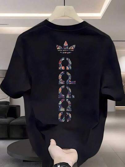 Camiseta de hombre Camiseta de algodón con estampado de eslogan con el logotipo deportivo de anime Tejido cómodo y ligeramente elástico Camisa casual de manga corta Cuello redondo blanco Cuello redondo negro