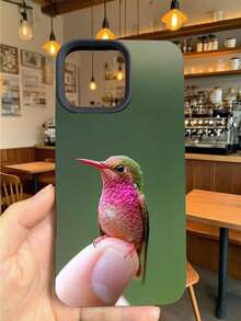 Kawaii Stil Mini Kolibri Handyhülle, geeignet für iPhone 17, 17 pro, 17 pro max, 17 Air, 16, 16 Plus, 16 Pro, 16 Pro Max, 15, 14, 13, 12, 11 Pro Max / personalisierte Handyhülle / Männer-Handyhülle / Frauen-Handyhülle. Sie hat eine hautfreundliche Berührung und ein nacktes Telefon-Gefühl, mit wasserdichten und stoßfesten Merkmalen. Praktisch und langlebig für tägliche Pendelung, Campus oder Outdoor-Nutzung, mit umfassendem Schutz, geeignet als Geschenk oder für den eigenen Gebrauch.