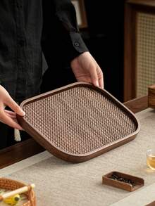 1 صينية خشب الجوز مع مقبض، لتقديم الأطعمة والوجبات الخفيفة والمشروبات والسوشي والستيك والبيتزا والحلويات والكيك والخبز وصينية الإفطار وصينية القهوة وصينية الشاي ولوح الحلقات اللذيذة، مناسبة لمناسبات الهالوين وعيد الفطر - لون كستنائي - مشاهدة 4