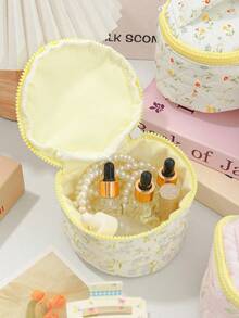 1 Peça Bolsa de Maquiagem Acolchoada com Estampa Floral Miúda, Bolsa de Maquiagem Fofa, Bolsa de Cosméticos de Viagem para Mulheres, Bolsa de Maquiagem Portátil e da Moda, Bolsa de Maquiagem de Viagem para Meninas, Bolsa de Armazenamento Multifuncional para Batom, Absorvente, Moedas, Chaves, Presilhas de Cabelo, Scrunchie etc, Bolsa de Lavagem de Grande Capacidade para Organizador de Viagem, Bolsa de Cosméticos para Viagem, Presente do Dia das Mães, Presente de Volta às Aulas, Presente de Ano Novo