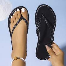 2025 Summer New Women Shoes, Casual Outdoor Lightweight Sandals, Fashion Open Toe Slip-On Shoes, Minimalist Holiday Beach Slippers, Comfortable Flat Sandals, Leather Woven Flip Flops, Ladies & Girls Sandals - Black - View 12