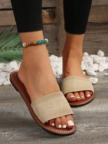 2024新款女士家居沙滩拖鞋，大码凉鞋，欧式跨境风 - 米色 - 查看 5