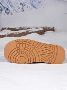 New Women Thick Sole Lightweight Snow Boots, Fashionable Thermal Lined Warm Casual Sports Winter Shoes