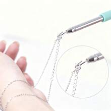 Bracelet Helper, Hand Chain Auxiliary Tool Bracelet Fastener Helper, Jewelry Helper Bracelet Clasp Helper, Portable Bracelet Tool Jewelry And Hooking Equipment Bracelet Attachment Tool, Adjustable Bracelet Fastener - Easy-To-Use Jewelry Helper For Women Used For Necklace And Bracelet Buckle Zipper Adjustment, Jewelry Wearing Assist, Pink - 淺粉色 - 查看 3