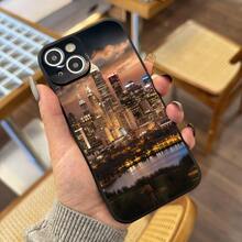 Una elegante funda de teléfono de verano que muestra el bullicioso horizonte de la ciudad por la noche, adecuada para varios modelos de  incluyendo 16, 11, 15, 14, 13, 12 Pro Max y XR Plus.Esta funda protectora negra para teléfono es un regalo encantador para mujeres, hombres y adolescentes. - Colores mixtos - Ver 5
