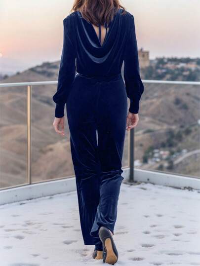 Elegante marineblauwe fluwelen jumpsuit met lange mouwen voor dames, voor feestdagen en winterevenementen, kerst-/nieuwjaarslook