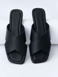 Women's Flat Sandal With Crossed Detail And Modern Style - 黑色 - 查看 2