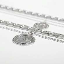 Layered Coin Pendant Necklace, Vintage Gold-Plated Thick Chain Layered Necklace, Aesthetic Exaggerated Round Pendant Collarbone Necklace For Women - 銀色 - 查看 5