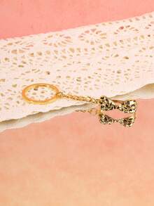 1pc Leopard Print Lighter Case - Bra Shaped Metal Keychain Holder, Fits BIC, J6 Model Lighters - Multicolor - View 4