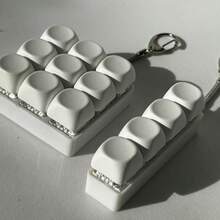 1Pc 4/9Keys Button Keycap Fidget Keychain Finger Keyboard Caps DIY Keyboard Clicker For Adult To Relief Stress Pass The Time - Multicolor - View 1