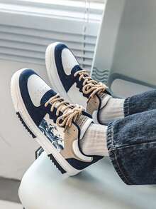 Zapatillas deportivas transpirables para hombre, diseño estampado, zapatillas deportivas con cordones, zapatillas deportivas de skate para hombre con diseño patchwork en bloques de color, zapatillas deportivas para hombre, diseño en bloques de color, calzado informal de moda de inspiración retro. - Azul oscuro - Ver 5