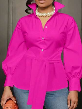 Plusstorlek damskjorta med långärmad, enkelknäppt och knytning i midjan, enfärgad