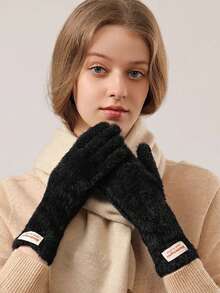 زوج من قفازات شتوية للنساء تعمل على الشاشة اللمسية، قفازات محبوكة بسيطة ودافئة