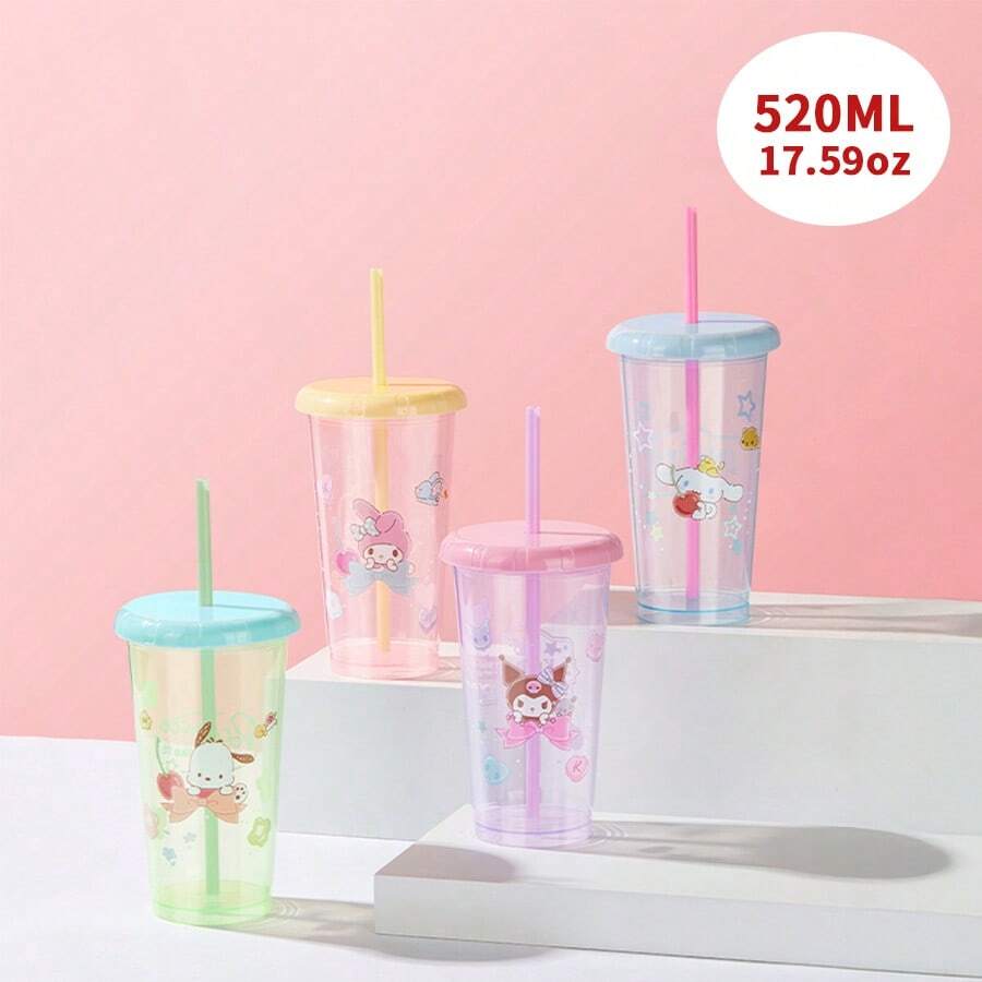 Miniso 4件套三丽鸥卡通人物系列塑料吸管杯。容量高达520毫升（17.58盎司），采用塑料材质。杯身印有经典卡通人物图案（4种设计）。