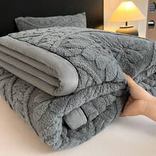 1件欧式提花波西米亚风毛毯，加厚心形镂空仿羊羔绒柔软保暖毛毯，用途广泛，适用于床、沙发、办公室、旅行、客厅和卧室。 - 深灰色 - 查看 15