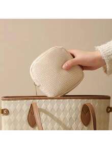 1pc Fashion Makeup Lipstick Sanitary Napkins Case Mini Cosmetic Storage Pouch Women Ins Travel Organizer Bags Small Pouch,Makeup Bag,Travel Essential - Multicolor - View 6