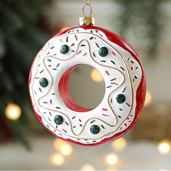 2 Stück bemalter Weihnachtsschmuck aus Kunststoff, bunter Christbaumschmuck, speziell geformte Ornamente