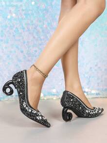 Giày cao gót nữ. Mũi nhọn, thân giày đính đá toàn bộ, gót lệch, thoải mái. Sang trọng, đính đá lấp lánh, thích hợp cho các bữa tiệc, tụ họp, khiêu vũ, mua sắm, các dịp khác nhau và lễ hội. - màu đen - Xem 4