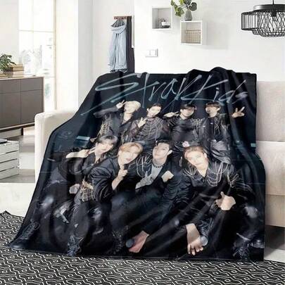 STRAY K LEGENDARY WAR Group Photo Throw Blanket - Soft Flannel All-Season Bedspread With 6 Idol Members Design,  Heavyweight Cozy Blanket For Home, Dorm, Office - K-Pop Fan Merchandise Gift For Birthdays & Groupies