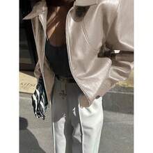 Áo khoác da kaki ngắn cổ bẻ phong cách Mỹ cổ điển, giản dị, sang trọng dành cho nữ - Màu kaki nhạt - Xem 6