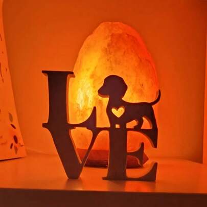 1 Stück Dackel-Liebessymbol-Statue, 3D-gedruckte Dackel-Schreibtischdekoration, Dackel- und Herzmuster, Buchstaben- und Hundefigur, Geschenk für Dackelliebhaber, moderne Kunstskulptur, Bücherregal, Wohnzimmer, Büroschrank, Eingangsbereich, Raumdekoration, Heimdekoration, ideales Geschenk für Hundeliebhaber