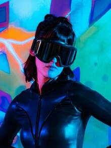 1pc Extra Large Ski Goggles With White/Black/Silver Coated Reflective Polycarbonate Anti-Explosion Lenses, Protective Strap With 4 Breathable Vents, Outdoor Sandproof Eye Mask, Windproof Face Mask For Skiing, Snowboarding, Motorcycle Riding, Adjustable Buckle Frame, Silicone Protection, Multi-Season Windproof And Dustproof, Comes With Anti-Fog Cloth - Black - View 8