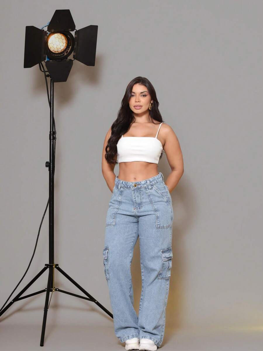 Women's Wide Leg Cargo Pants, 100% Cotton, With Functional Pockets – Premium Light Wash (Blogger Style) - 淺色水洗藍 - 查看 1