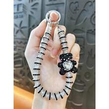 1pc Fully Studded Crystal Bear Rhinestone Bangle Bracelet, Fashionable Luxury Hand Chain Wrist Accessory, With White Cushion Gifts For Mother, Family, Friends, Birthday, Holiday Phone Charm, Phone Chain - 黑色 - 查看 2