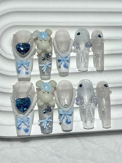 10片可爱3D蓝色小熊法式按压式假指甲，手工卡通长指甲贴片，带蝴蝶结、珍珠、爱心亮片，美甲用品，送给女孩的礼物（1片果冻贴纸+1个指甲锉）