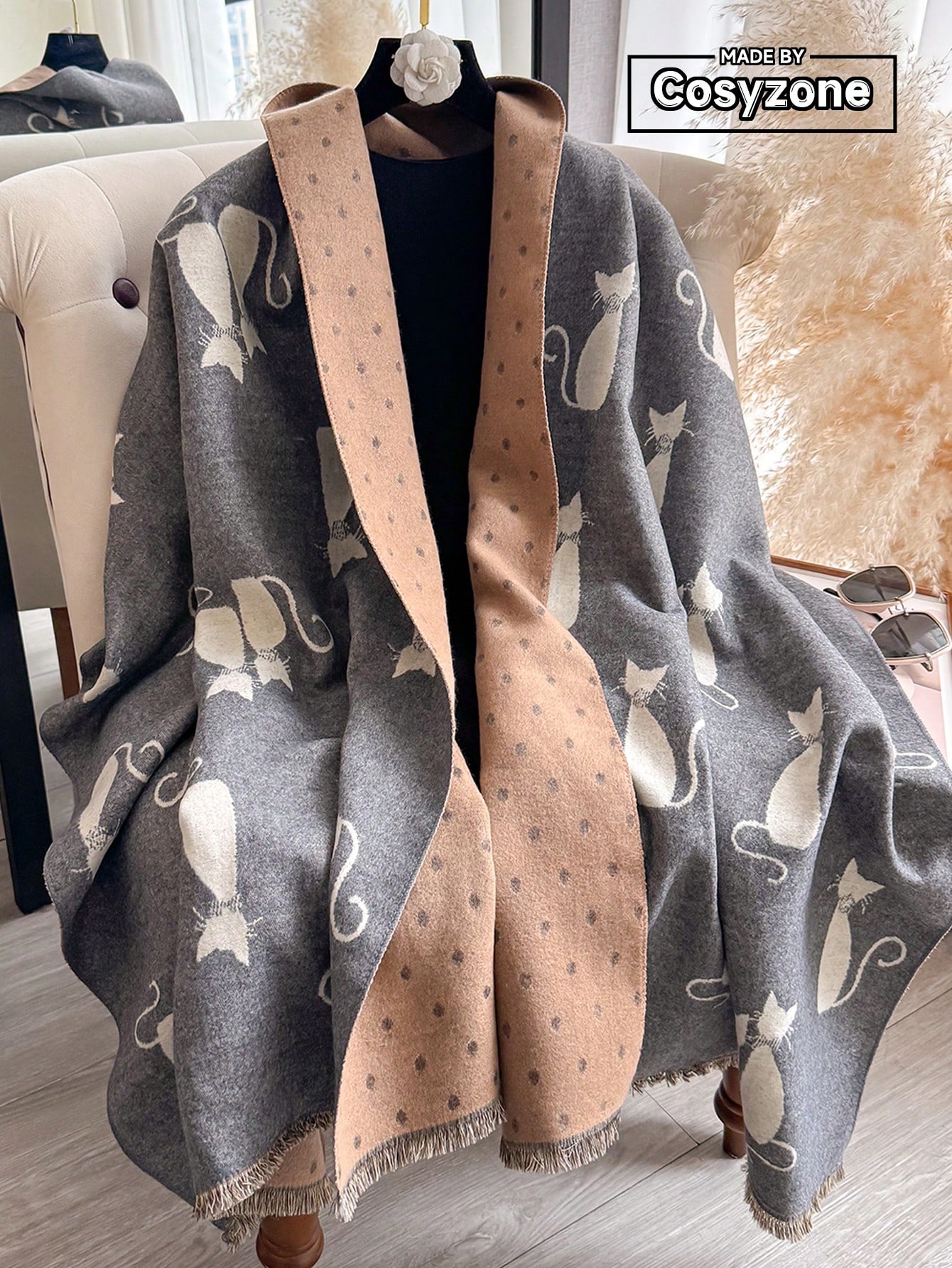 وشاح صوفي مزيف بنمط قطة كرتونية بسيطة، مناسب للنسا...