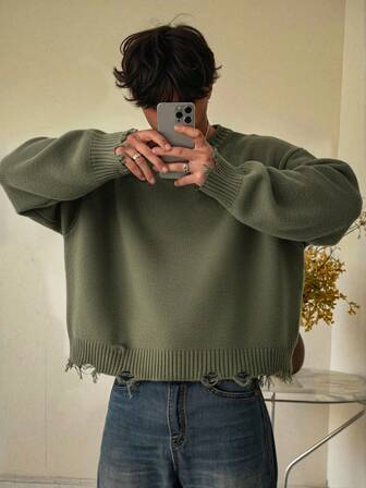 秋冬季男女通用街头风极简长袖圆领套头毛衣，饰有流苏和做旧细节，宽松舒适