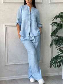 Ensemble 2 pièces en lin pour femmes grandes tailles, chemise à col boutonné avec épaules tombantes et pantalon large, tenue de détente élégante pour le printemps - Bleu azur - Voir 1