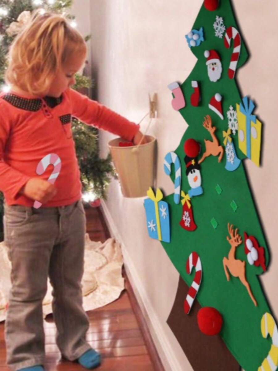 Christmas Supplies - Green - View 1